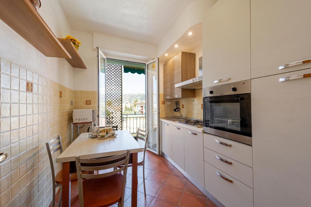 Victoria Apartment Bordighera Exterior photo